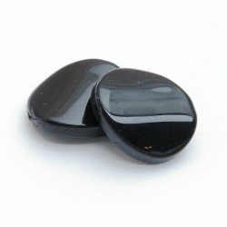 Glaskraal, ovaal met een 'twist', zwart, 20 x 15 mm (streng)
