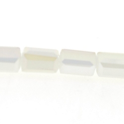 Glaskraal, rechthoek met facetten, wit AB, 8 x 5 mm (20 stuks)