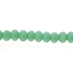 Glaskraal, donut met facetten, groen, 2 x 3 mm (streng)