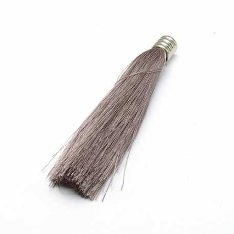 Kwastje taupe zilver kapje 80 mm (1 st.)